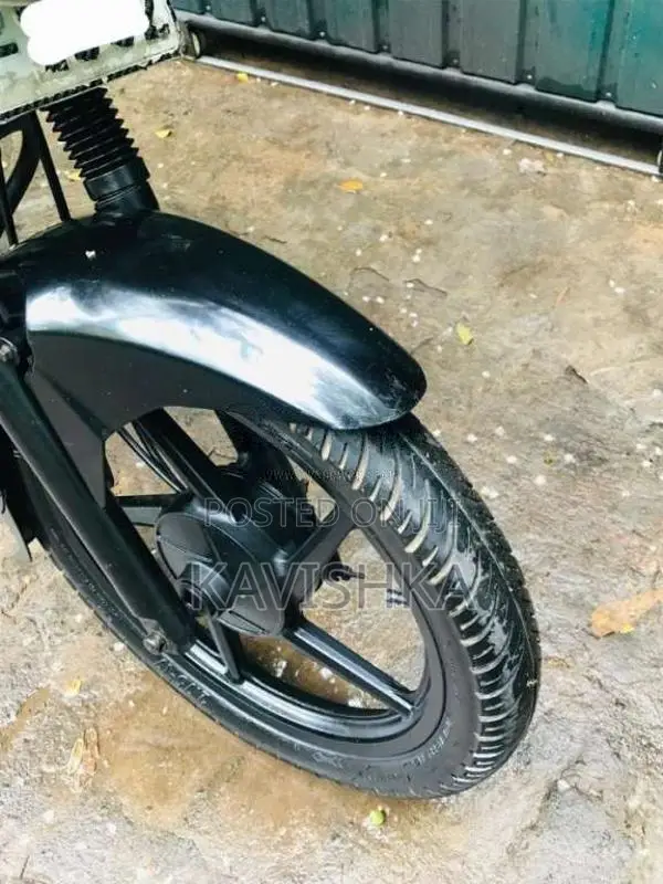 Bajaj Discover 2010 Motorbike (Used)