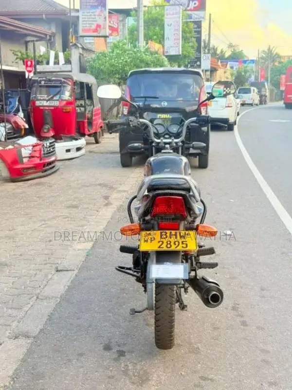 Bajaj CT-100 2018 Motorbike (Used)