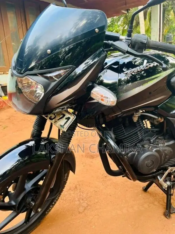 Bajaj Pulsar 150 2010 Motorbike (Used)