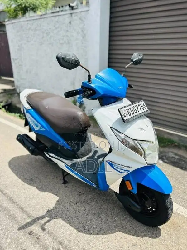 Honda Dio 2016 Motorbike (Used)