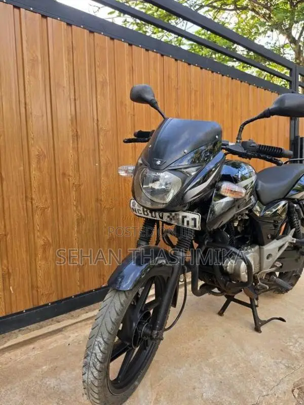 Bajaj Pulsar 150 2016 Motorbike (Used)