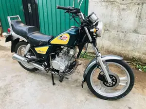 Honda Daelim 1999 Motorbike (Used)