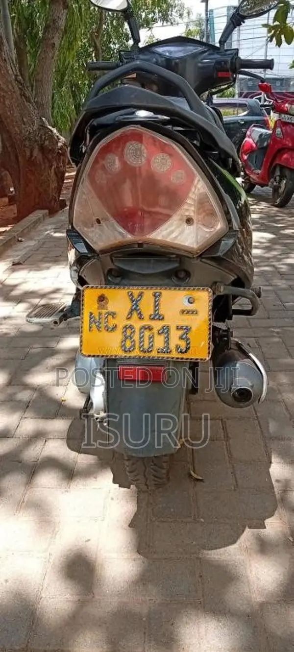 TVS Scooty Streak 2012 Motorbike (Used)
