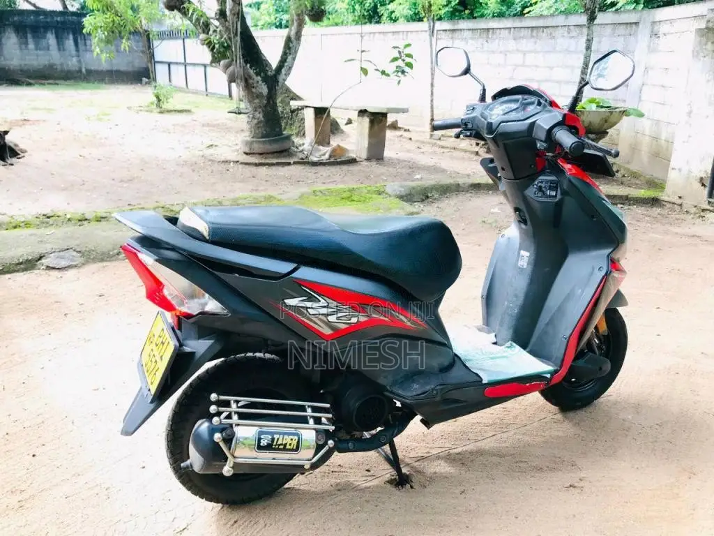 Honda Dio 2019 Motorbike (Used)