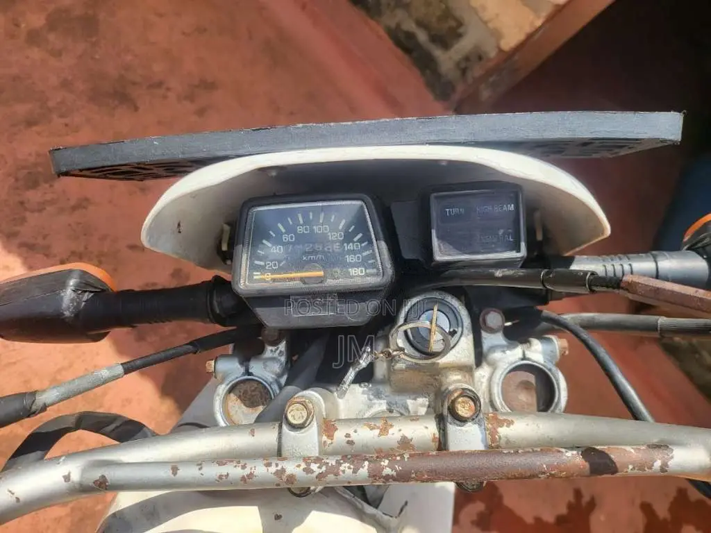 Yamaha Serow 2000 Motorbike Unregistered (Recondition)