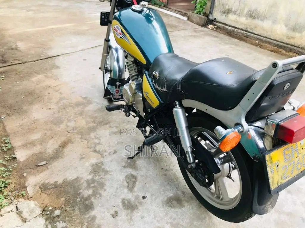 Honda Daelim 1999 Motorbike (Used)