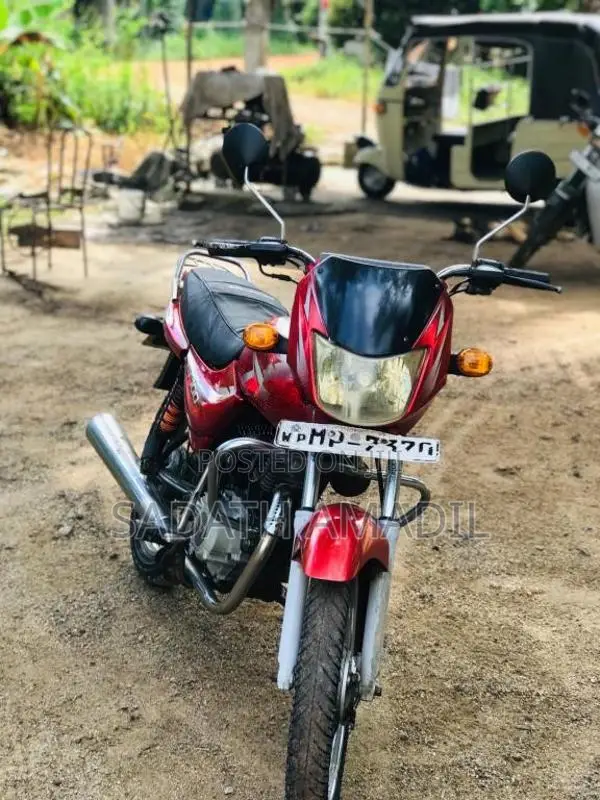 Bajaj CT-100 2006 Motorbike (Used)