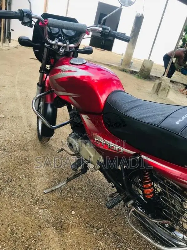 Bajaj CT-100 2006 Motorbike (Used)