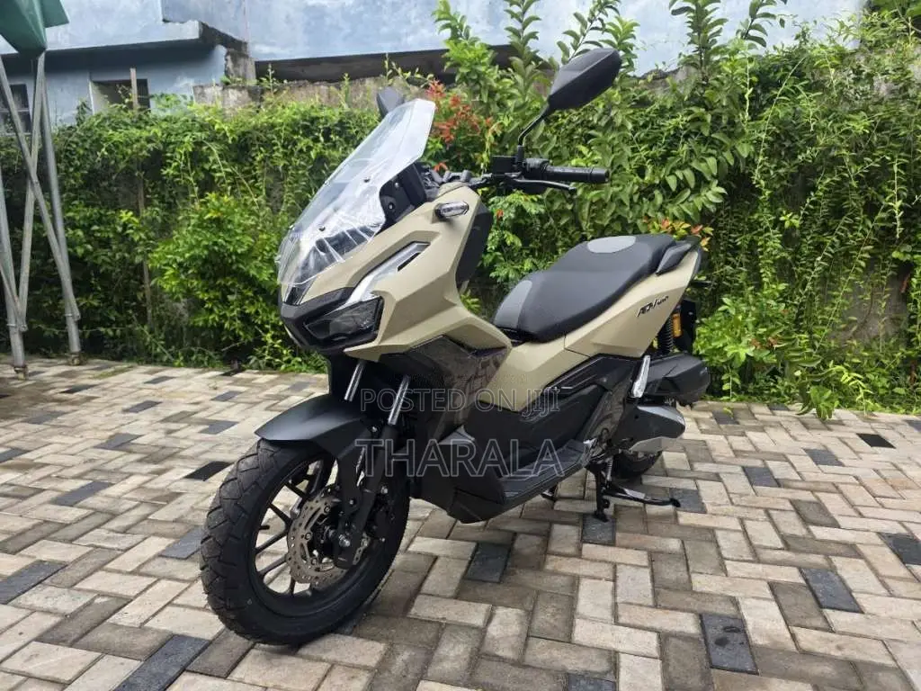 Honda Adv 160 Road Sync 2026 Motorbike Brand New