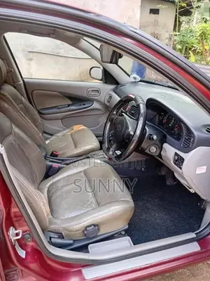 Nissan N16 2000 Car (Used)