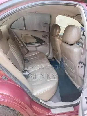 Nissan N16 2000 Car (Used)