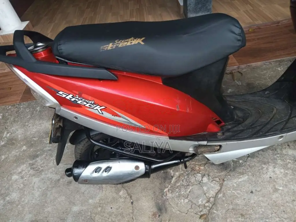 TVS Stryker 2011 Motorbike (Used)