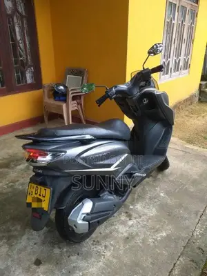 Suzuki Burgman 2019 Motorbike (Used)