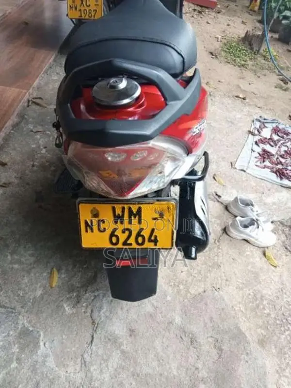 TVS Stryker 2011 Motorbike (Used)