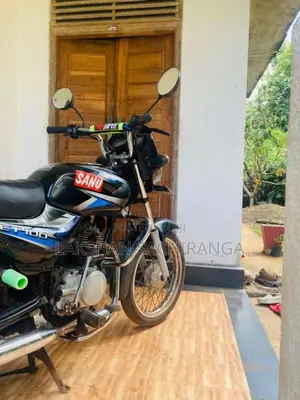 Bajaj CT-100 2006 Motorbike (Used)