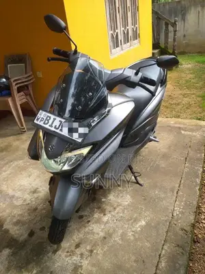 Suzuki Burgman 2019 Motorbike (Used)