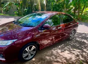 Honda Grace EX 2015 Car (Used)