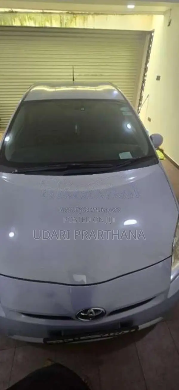 Toyota Prius 2011 Car (Used)