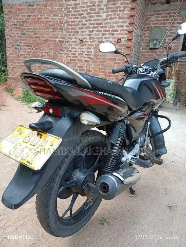 Bajaj Discover 2015 Motorbike (Used)