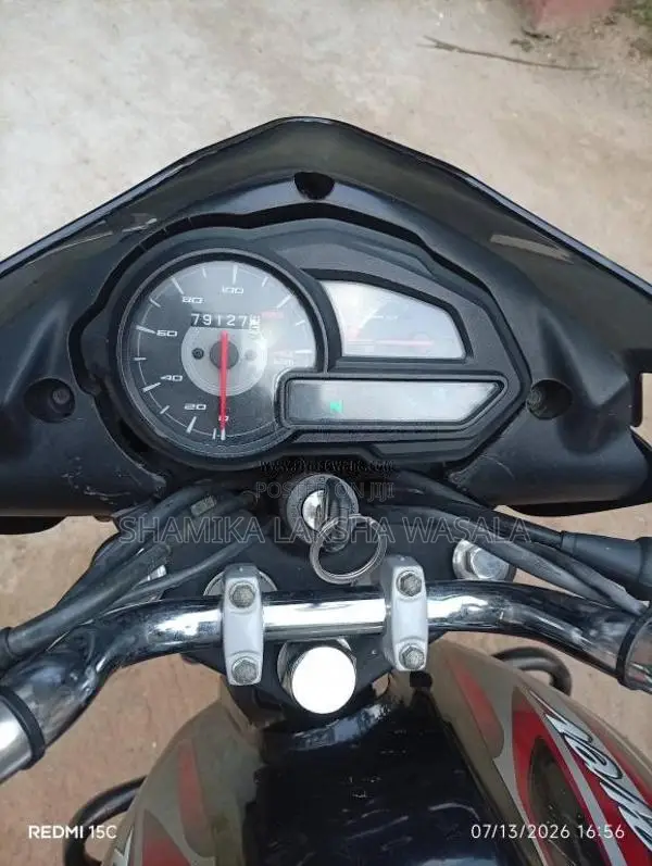 Bajaj Discover 2015 Motorbike (Used)