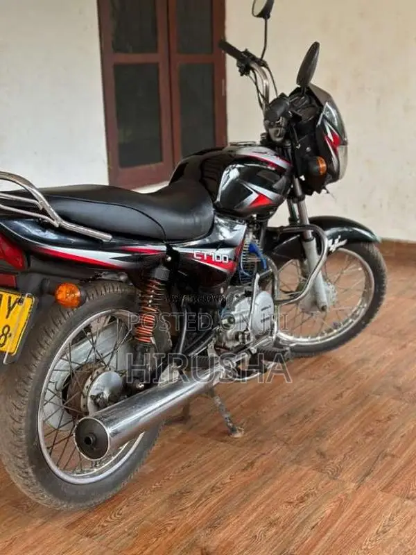 Bajaj CT-100 2014 Motorbike (Used)