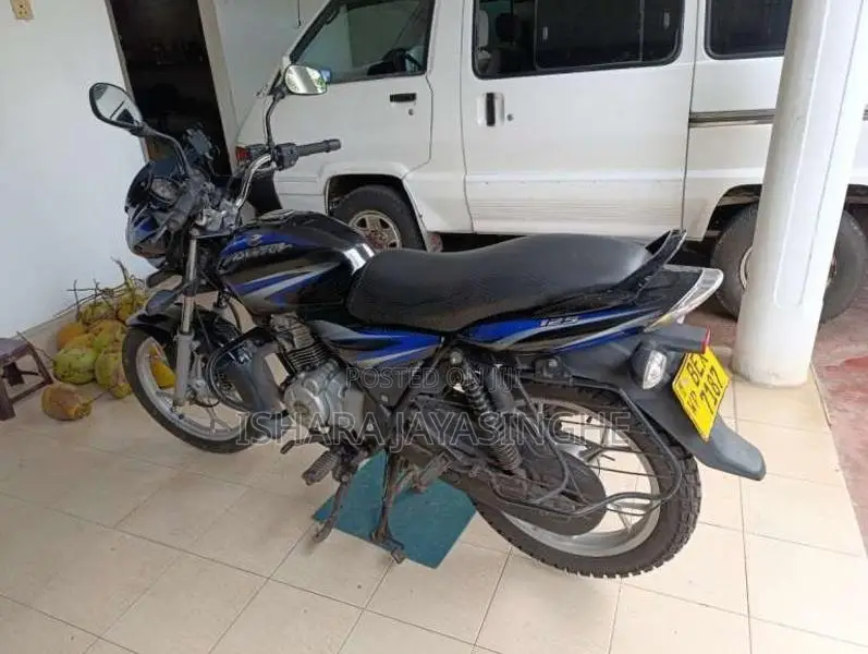 Bajaj Discover 125 2016 Motorbike (Used)
