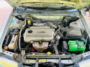 Nissan Sunny Fb 15 2000 Car (Used)