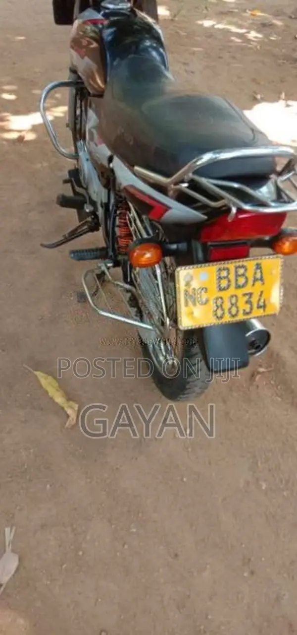 Bajaj CT-100 2014 Motorbike (Used)