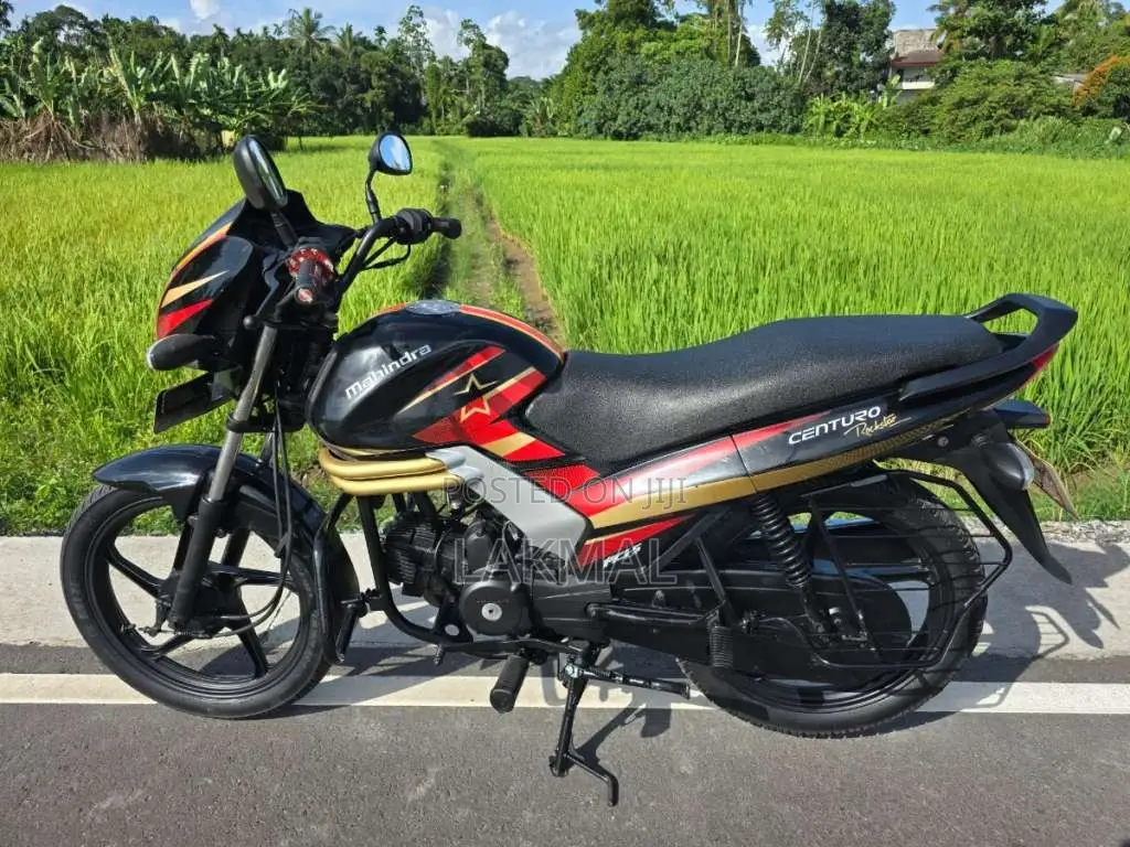 Mahindra Centuro 2017 Motorbike (Used)