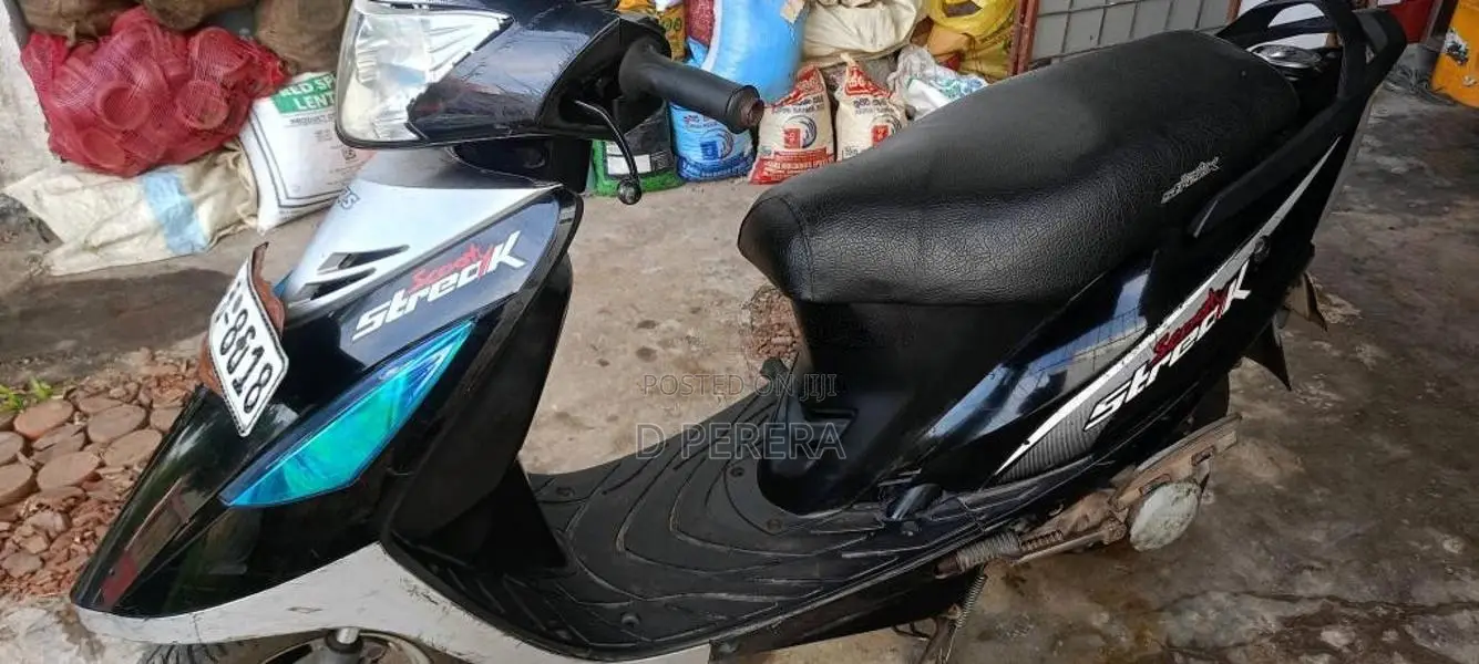 TVS Scooty Streak 2011 Motorbike (Used)