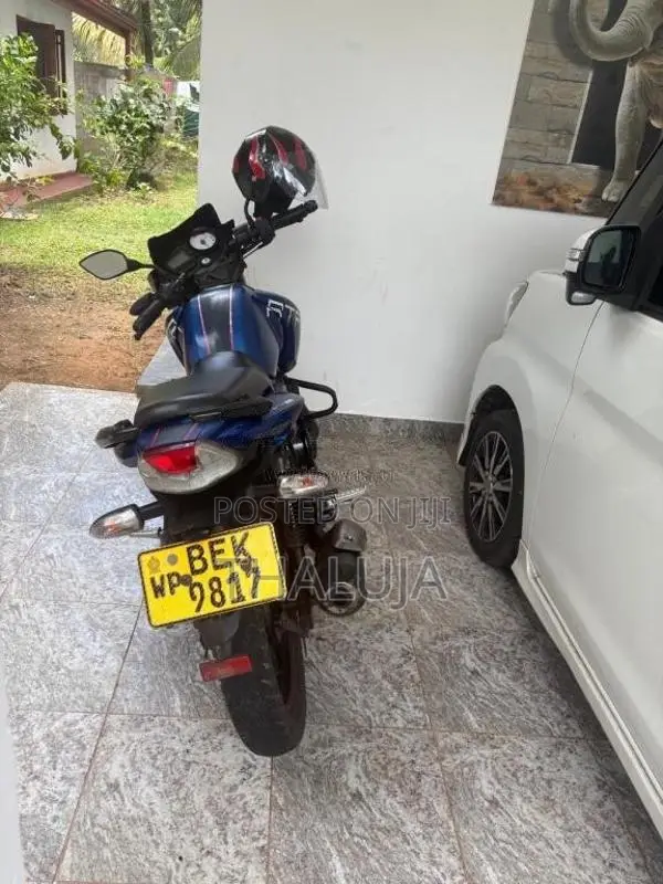 TVS Apache 2016 Motorbike (Used)