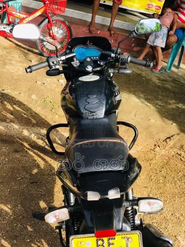 Bajaj 180 2016 Motorbike (Used)