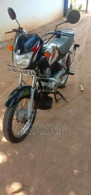Bajaj CT-100 2014 Motorbike (Used)