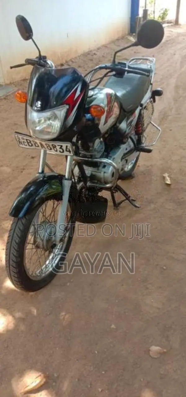 Bajaj CT-100 2014 Motorbike (Used)