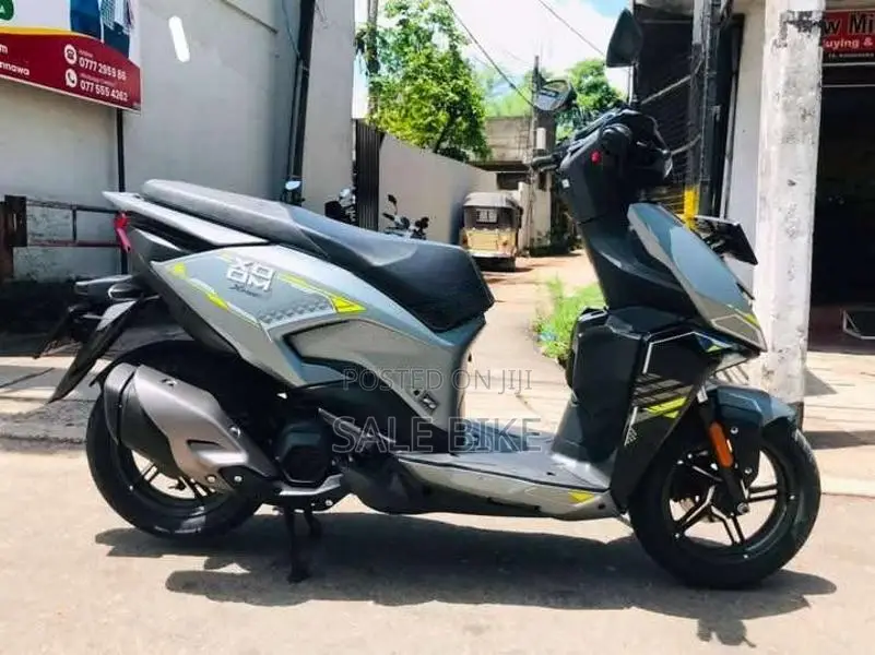 Hero Xoom 2026 Motorbike (Used)