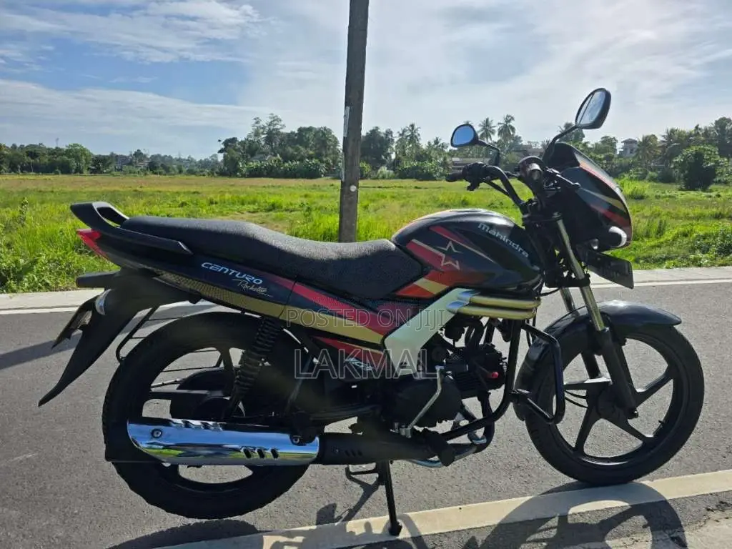 Mahindra Centuro 2017 Motorbike (Used)