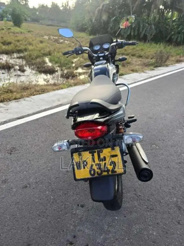 Bajaj Platina 2007 Motorbike (Used)
