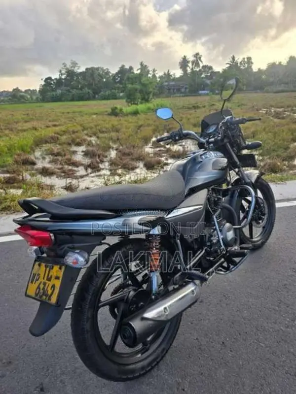 Bajaj Platina 2007 Motorbike (Used)