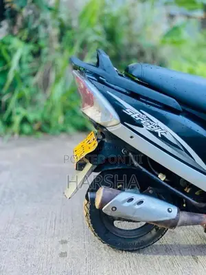TVS Scooty Streak 2011 Motorbike (Used)
