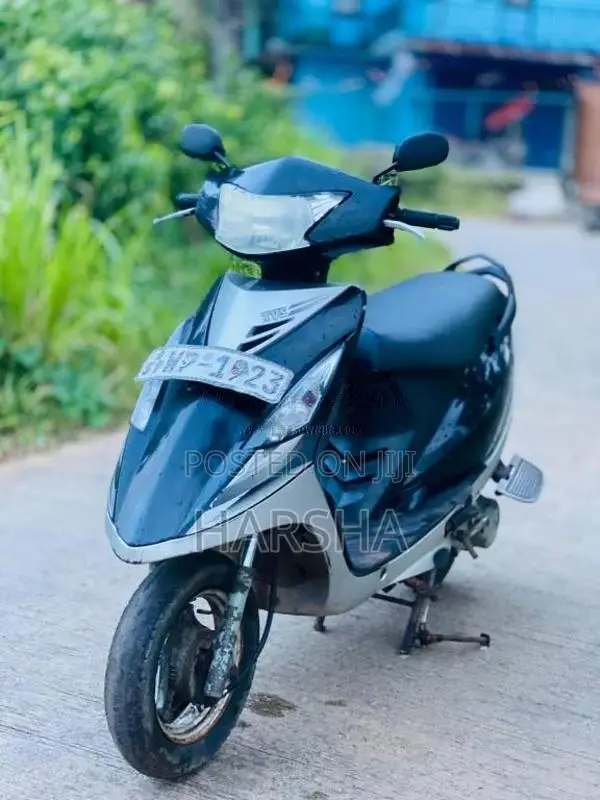 TVS Scooty Streak 2011 Motorbike (Used)