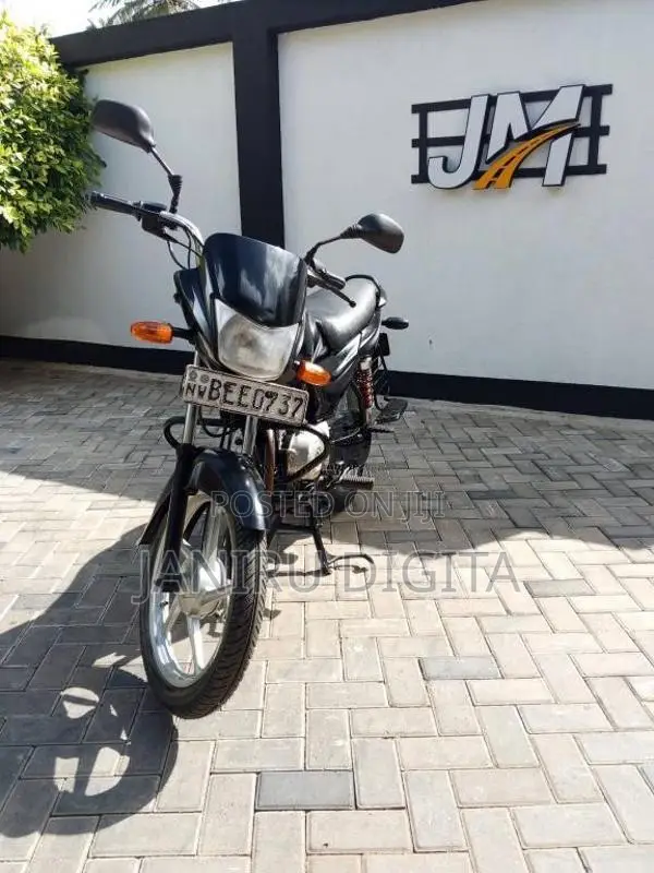 Bajaj Platina 2017 Motorbike (Used)