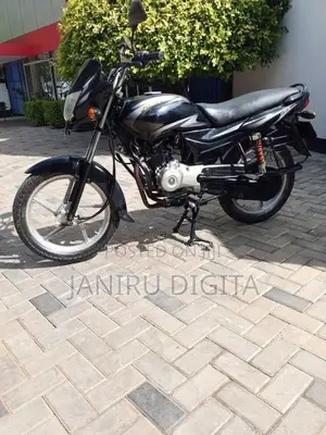 Bajaj Platina 2017 Motorbike (Used)