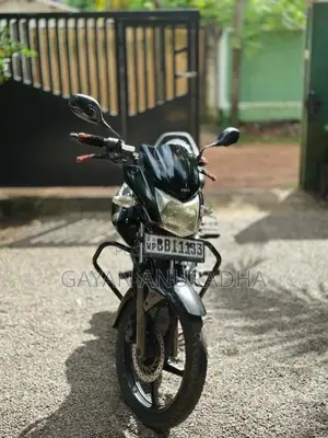 Hero-Honda Hunk 2014 Motorbike (Used)