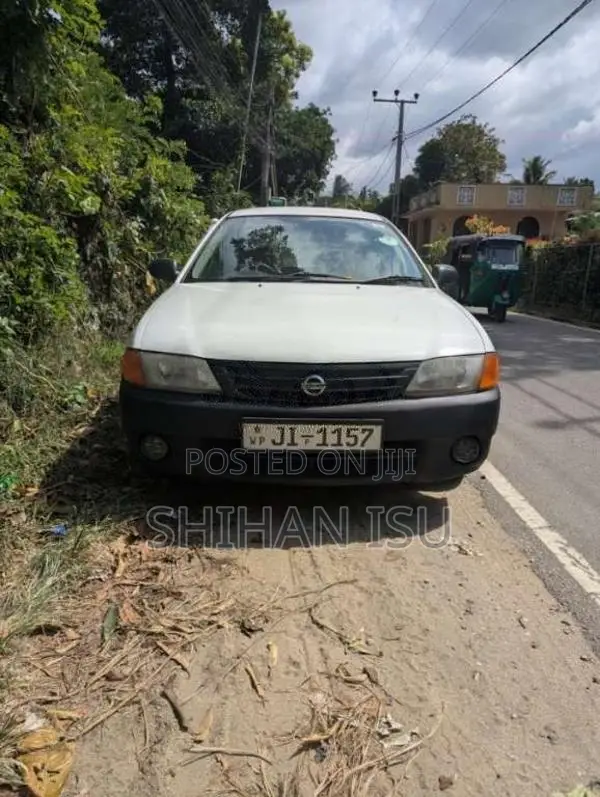 Nissan Y11 Ad Wagon 2001 Car (Used)