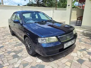 Nissan FB15 2003 Car (Used)