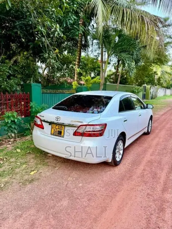 Toyota Premio G Superior 2013 Car (Used)