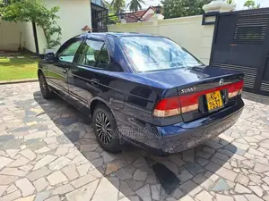 Nissan FB15 2003 Car (Used)