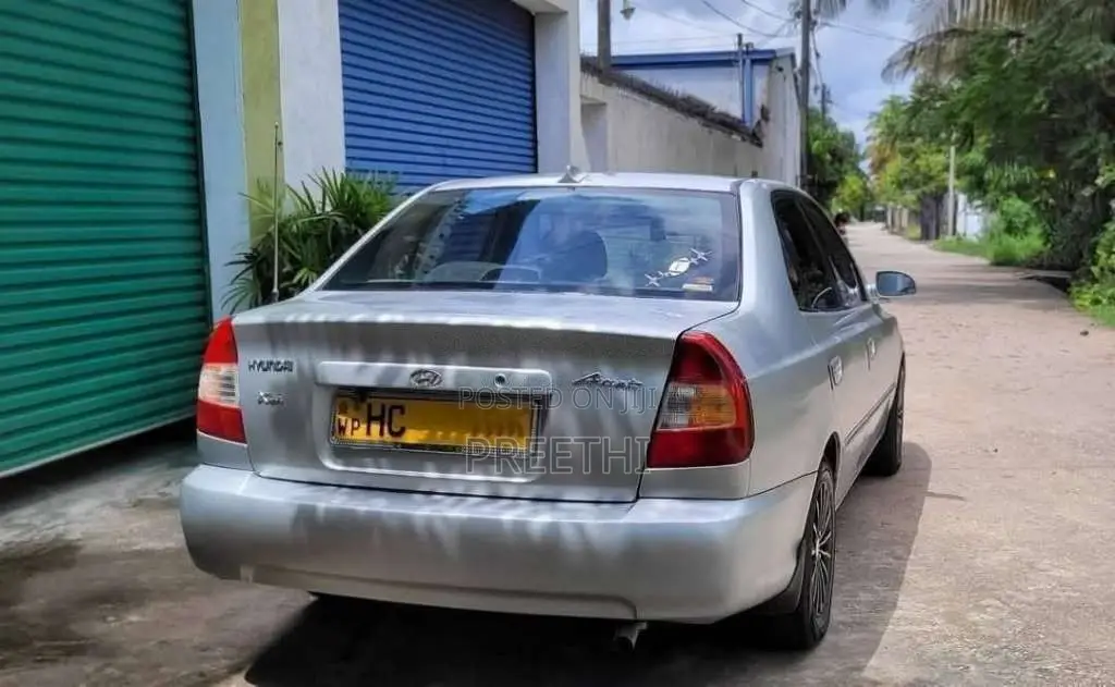 Hyundai Accent 2002 Car (Used)