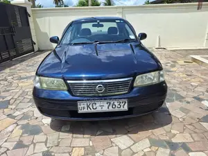 Nissan FB15 2003 Car (Used)