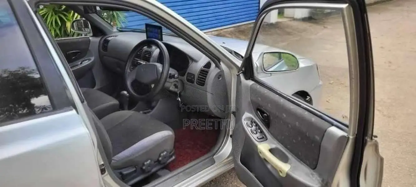 Hyundai Accent 2002 Car (Used)